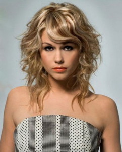 cute-short-curly-hairstyles-for-prom